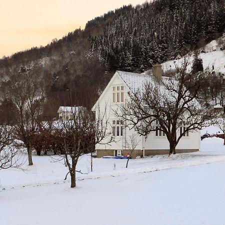 Donhaug Gjestegard Uskedalen Exterior photo